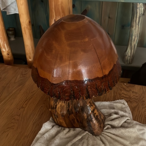 Mushroom solid wood handmade - Picture 4 of 4